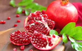 A Million Benefits of Pomegranate for Body And Beauty