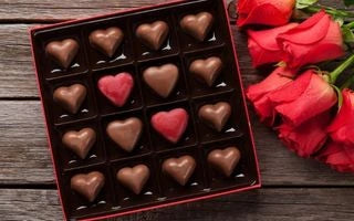 Recommended Valentine's Flowers & Chocolates Based on Your Partner’s Personality