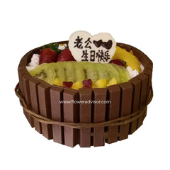 Kitkat Fruit Cake 6