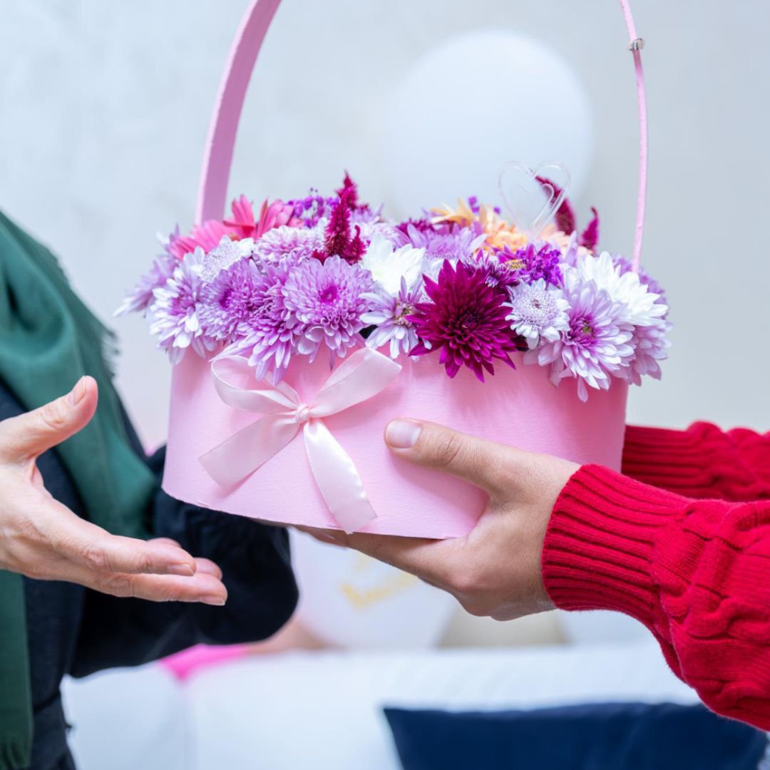 6 Inspiration Eid Gift Ideas for Her: Best Recommendation in Malaysia