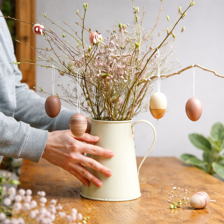 8 Best Easter Themed Home Decor Ideas