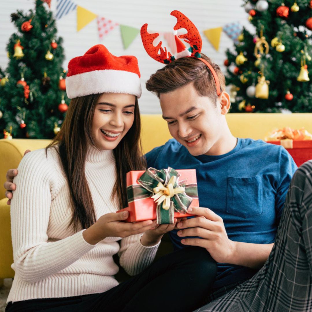 Romantic Christmas Gifts for Boyfriend Based on His Love Language