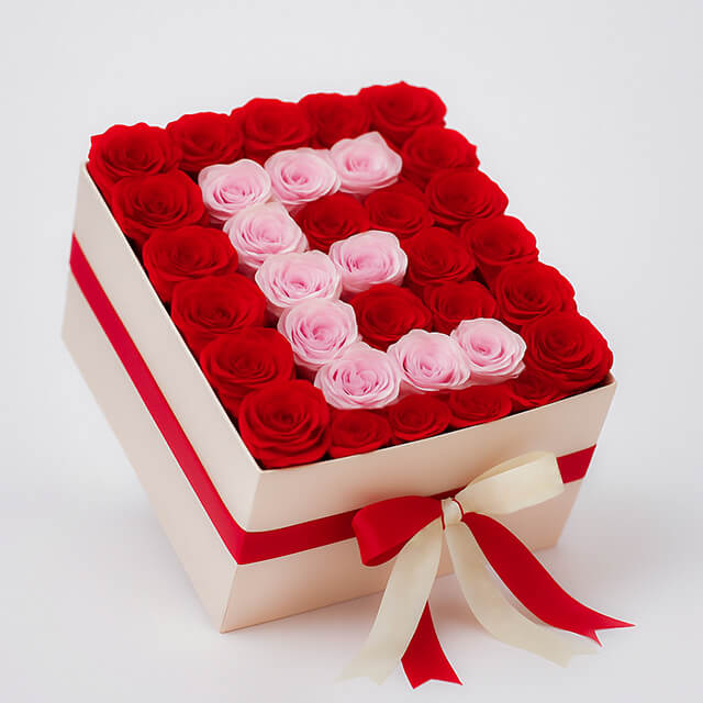 Famous Rose Word - red and pink roses initial letter bloom box