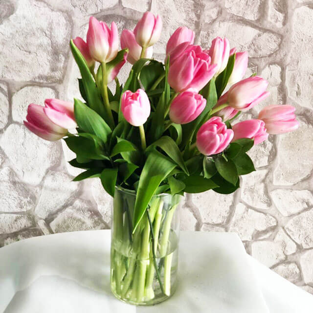 European Fling - 20 pink tulips table arrangement