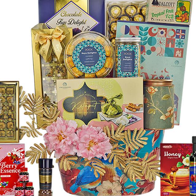 Ivory Crescent Hamper - Ramadan 2026