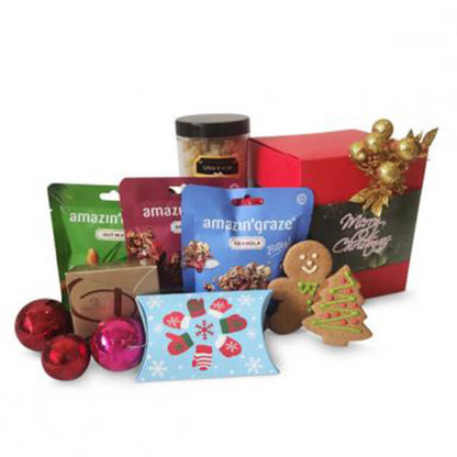 Merry Munchies - Granolas, Nuts, Cake Christmas Gift Hamper