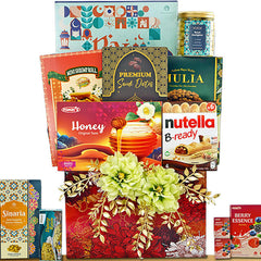Velvet Crescent Hamper - Ramadan 2026