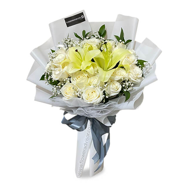 Stargazing Lights - White Lilies and Roses